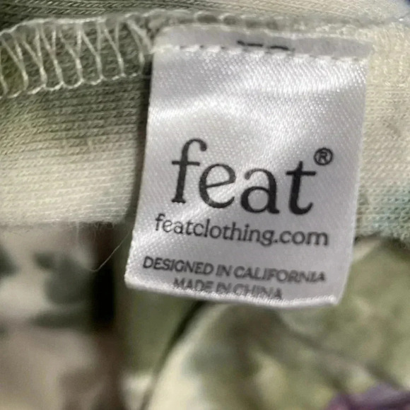 Feat Clothing Crewneck TIe-Dye Green Cream Size 1 Large - Picture 7 of 8